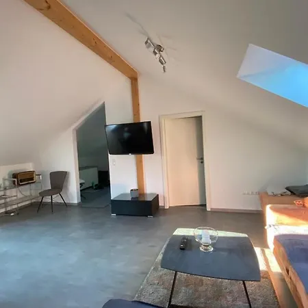 Dachterrassenwohnung Alois 아파트