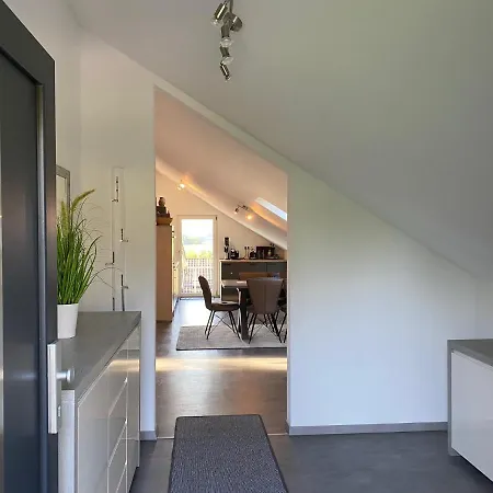 Dachterrassenwohnung Alois 아파트