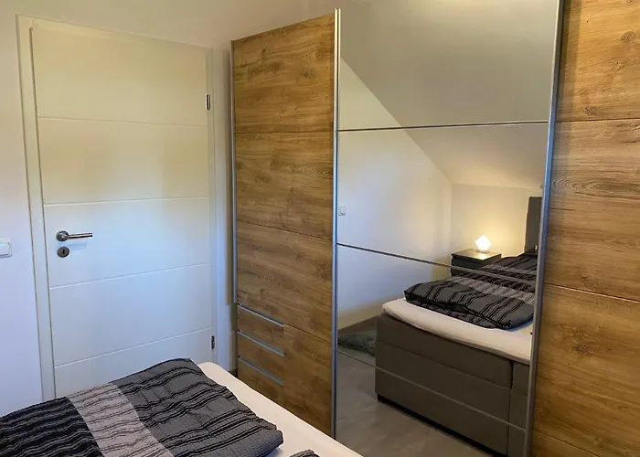 Dachterrassenwohnung Alois アパート